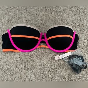 Victoria’s Secret bandeau bikini top